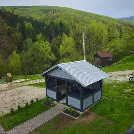 Ferienhaus наш край