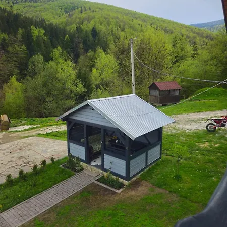 Ferienhaus наш край